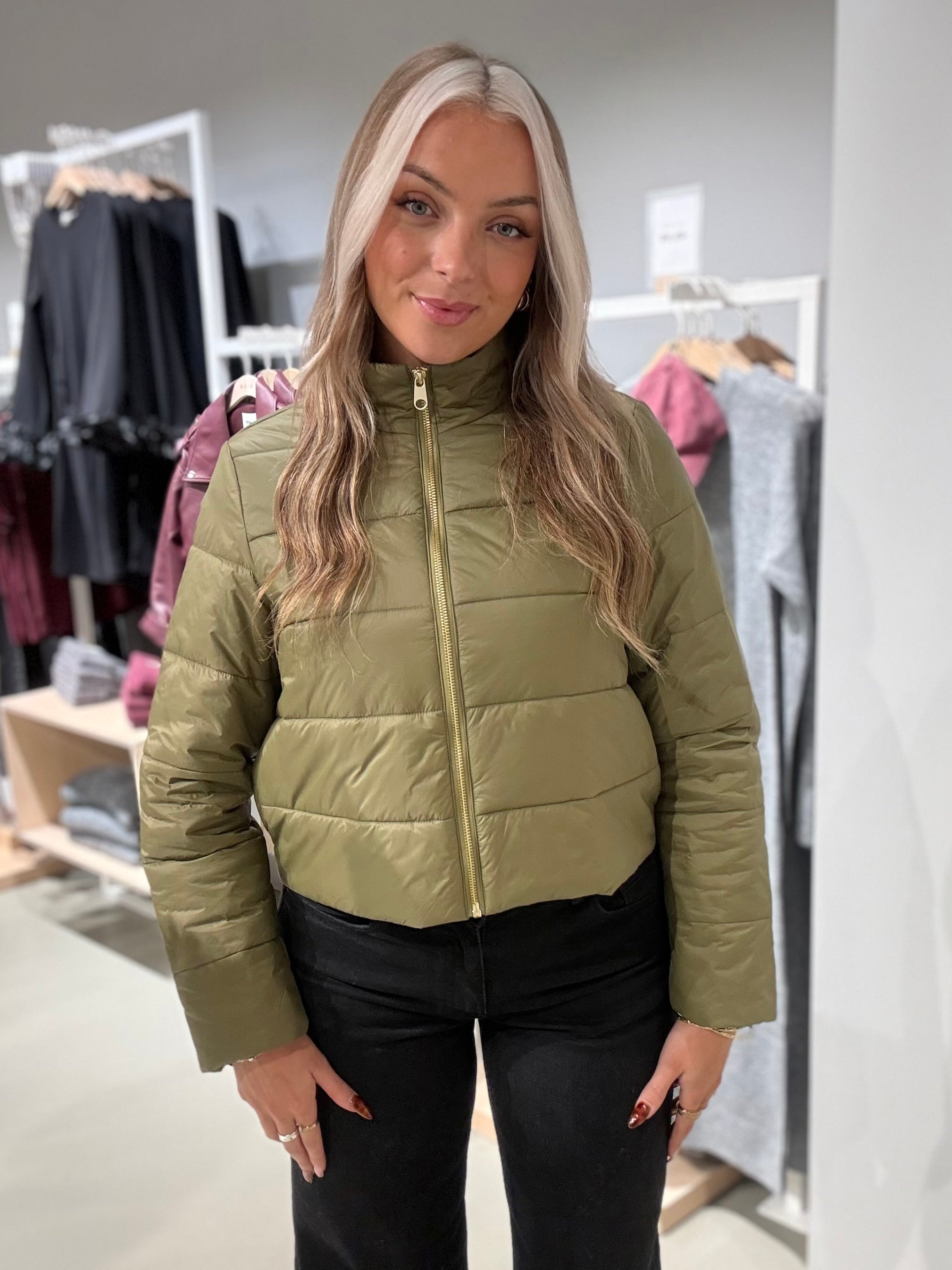 VISOKO Jacket - Martini Olive